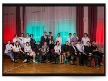 Новый подход к съёмке выпускного альбома. Такой фотосессии на выпускной альбом у тебя точно не было! Высокое качество в любых локациях! Выпускной альбом для старших классов. Чёрный минимализм. Выпускной альбом 2.0